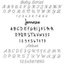 Typographie lettres majuscules pour gravure pendentif petite fille